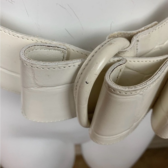 Roberto Dalpra Cream Croc Genuine Leather Bow Belt-Sz 32 main image 15
